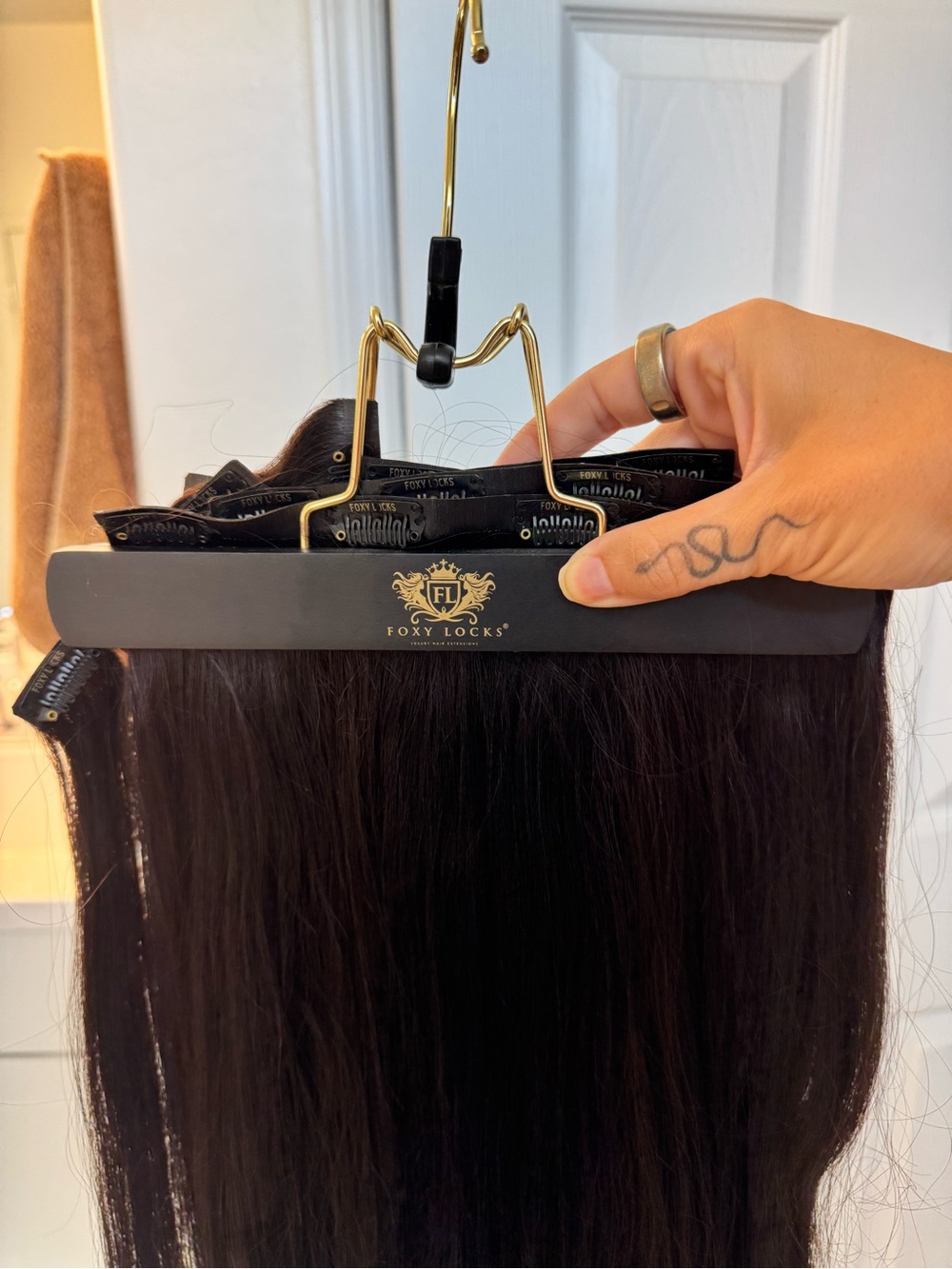 Foxy Locks 22” Black Brown Clip In Extensions - Picture 3 of 10
